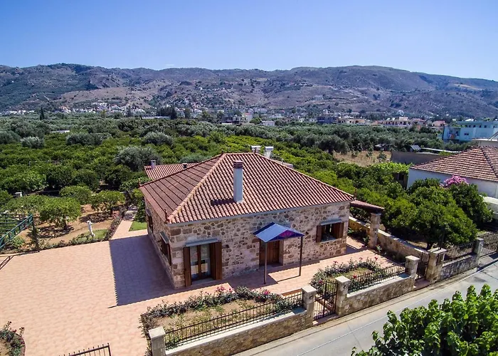 Villa Anerocurù by Chania city